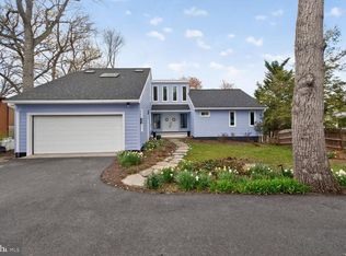 1526 Park Ln, Pasadena, MD 21122