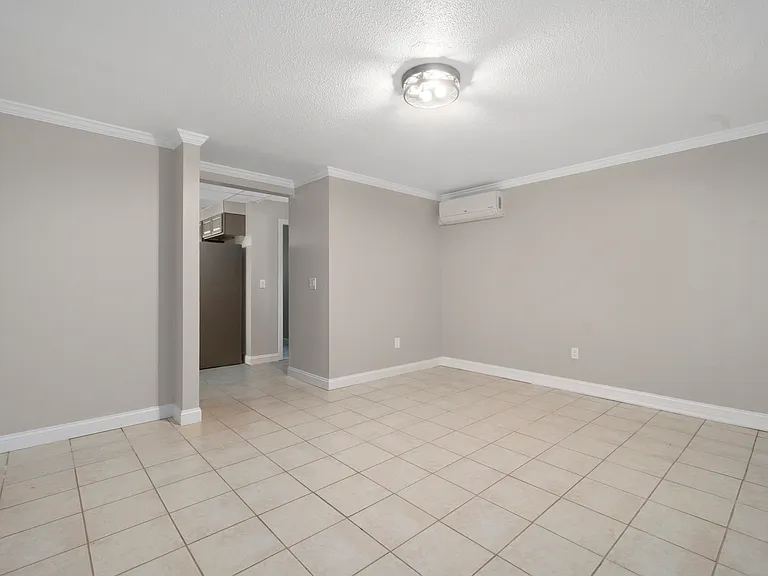40 W Wrentham Rd #2 — Photo 7