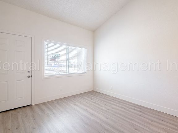 3rd image of 1244 Virginia Ave APT C