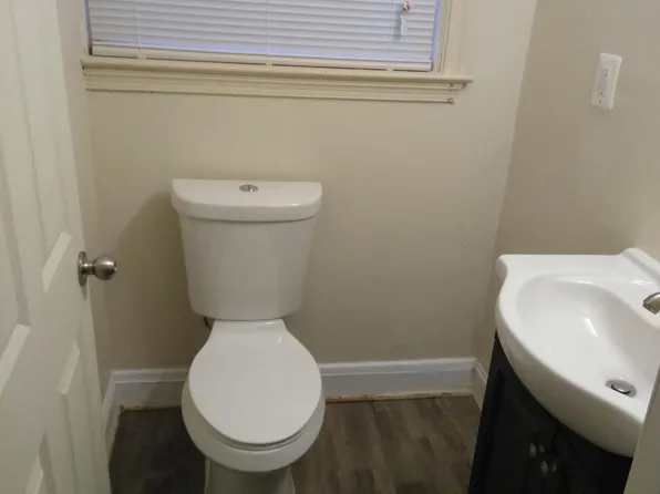 2031 Braddish Ave, Baltimore, MD 21216