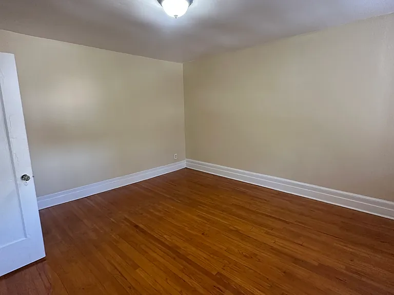 507 Norton Pkwy #21-B — Photo 8