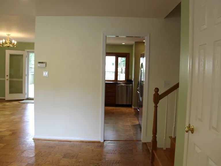 6904 Bright Ave — Photo 8