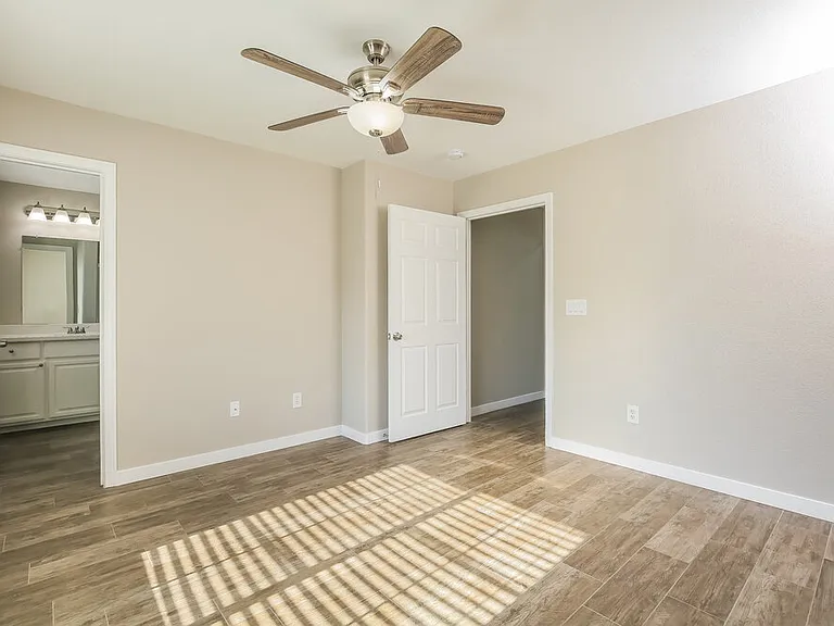 5347 S Galanthus St — Photo 11