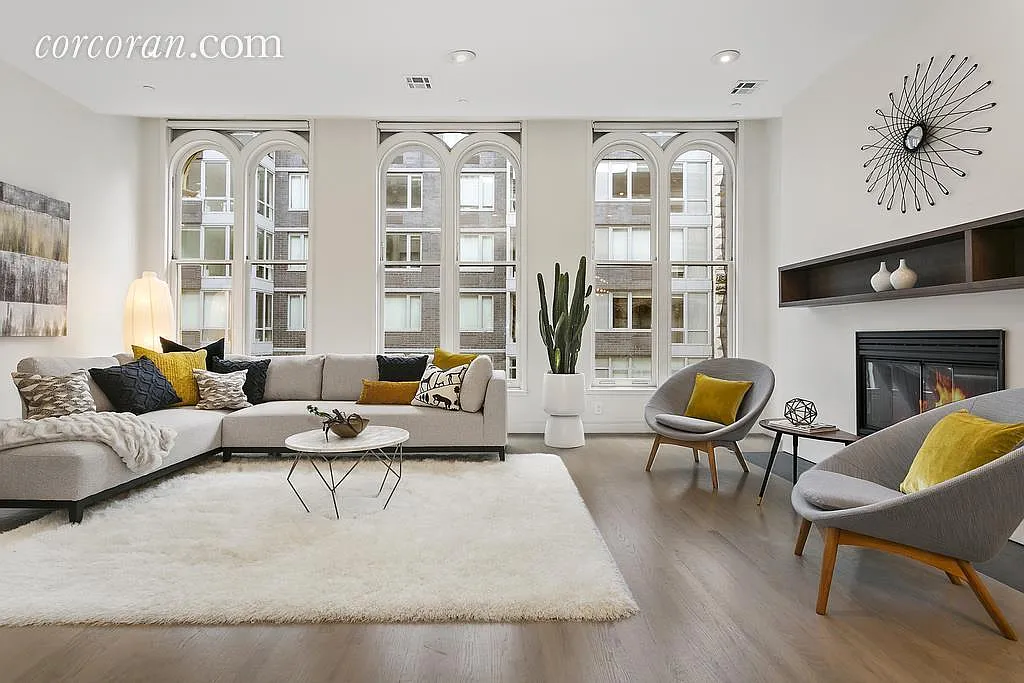 85 Leonard St APT 3 photo 1