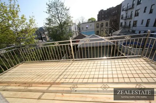 Rented by ZealEstate Group Inc | media 4