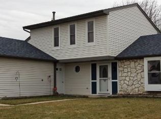 118 Longford Dr, Elgin, IL 60120