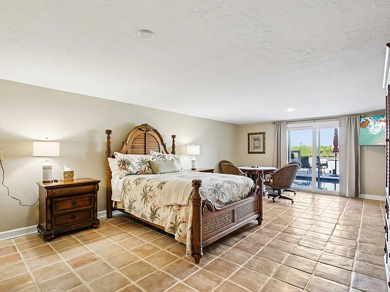 5422 Siesta Cove Dr — Photo 20