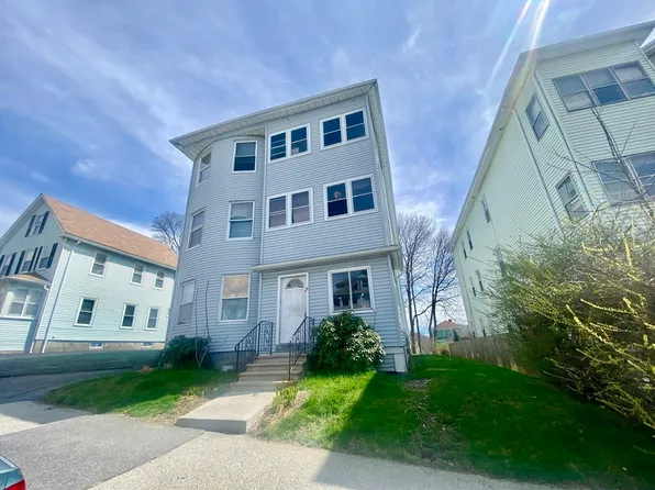 8 Almont Ave, Worcester, MA 01604