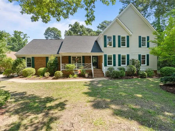 100 Kiskiac Turn, Yorktown, VA 23693