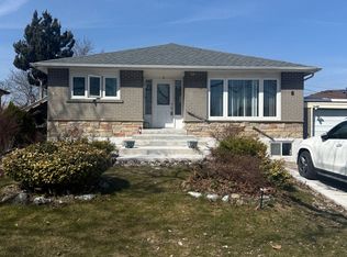 6 Strathavon Dr, Toronto, ON