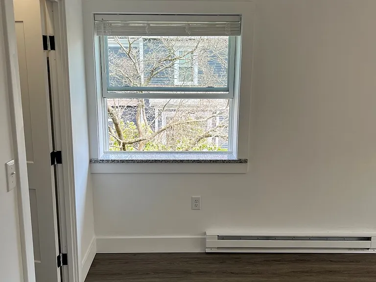 43 Burnham St #C3 — Photo 13