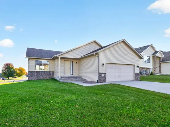 3830 Kenosha Dr NW, Rochester, MN 55901