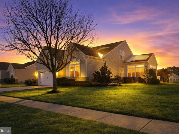 43 Fairway Dr, Ocean View, DE 19970