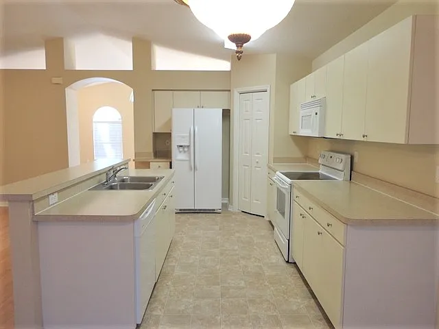 1212 Dragon Head Dr — Photo 15