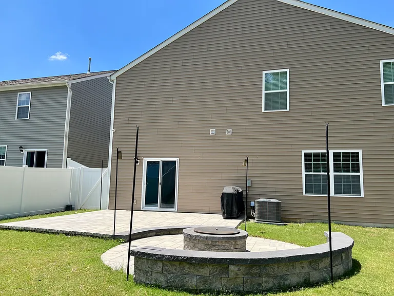 2020 Navarro Rd — Photo 8
