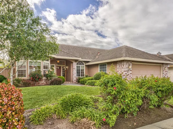 1560 Cambridge Ct, Salinas, CA 93906