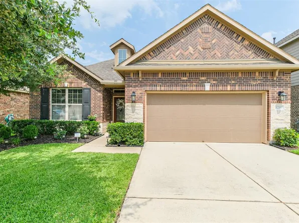 8206 Aleppo Pine Lane, Cypress, TX 77433