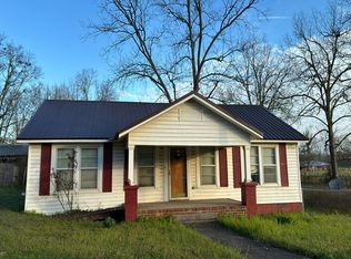 26 4th Ave S, Clanton, AL 35045