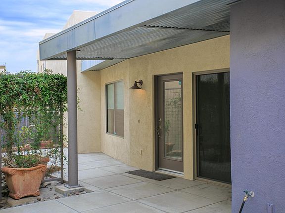 2nd image of 2517 N Silver Mosaic Dr
