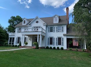 20 Ferry Ln E, Westport, CT 06880