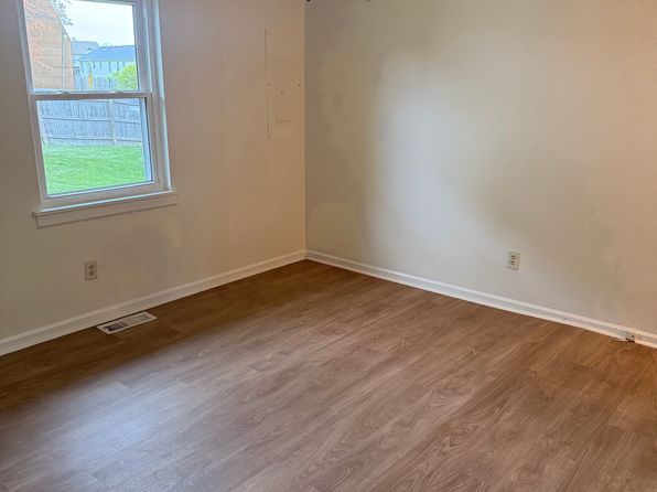 605 Waxwing Way, Lexington, KY 40517