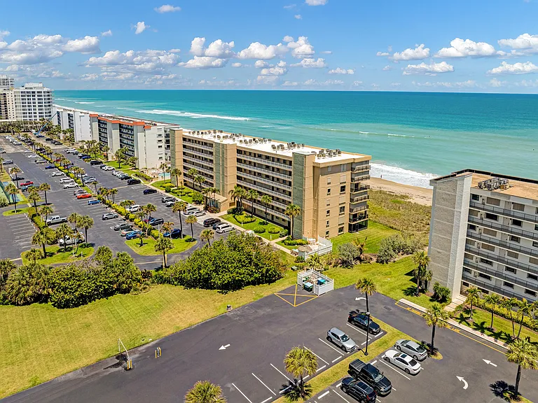 10200 S Ocean Dr #104 — Photo 37