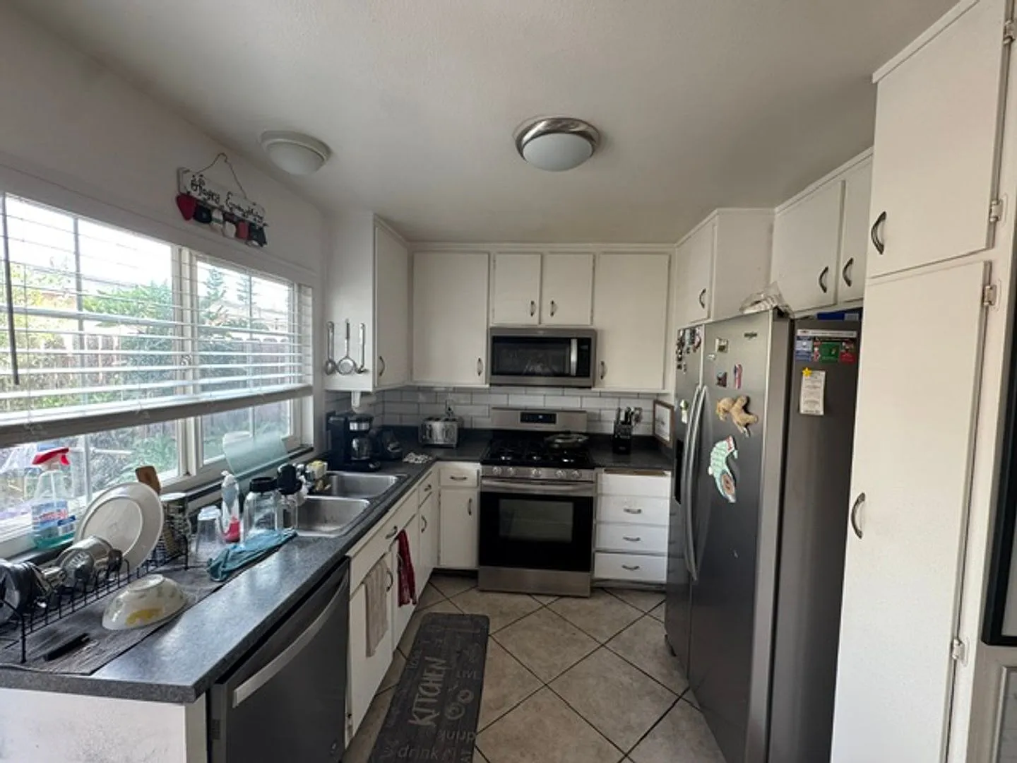 Don't miss this opportunity to live in one of Riverside's most convenient locations near the Gall... — Photo 2