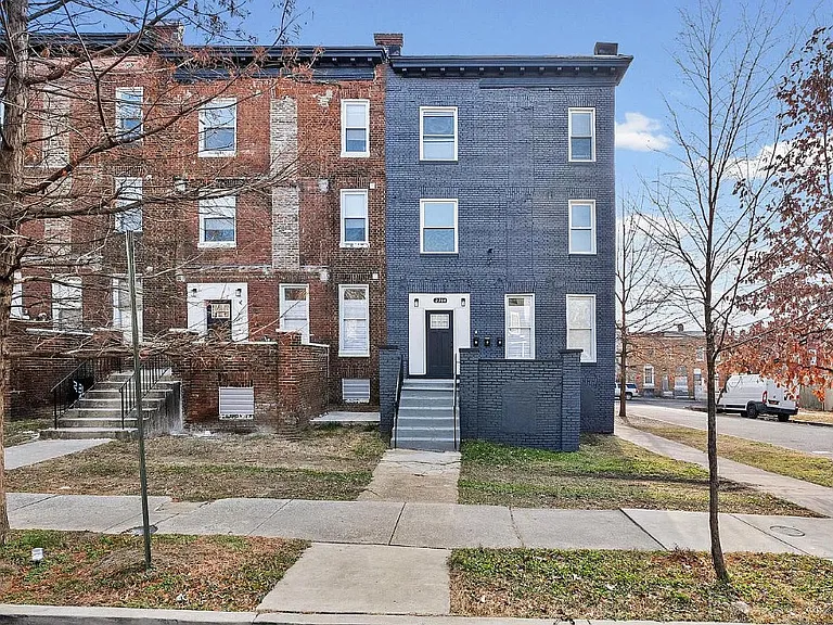 2301 Whittier Ave #1 — Photo 30