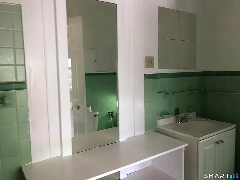 738 Whitney Ave #3 — Photo 11