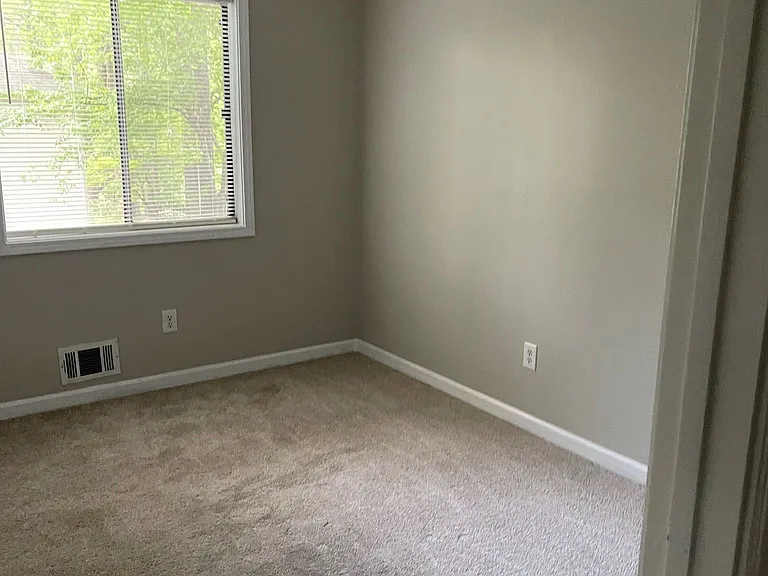 7583 Raleigh Ln — Photo 20