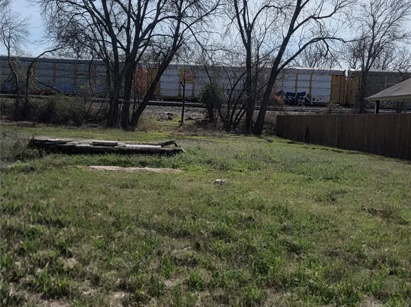 1922 Muncie Ave, Dallas, TX 75212