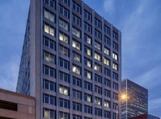 Pembroke Place, Indianapolis, IN 46204