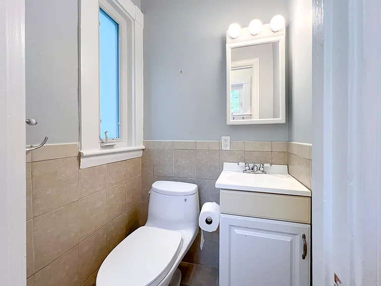 79 Jason St #79 — Photo 24