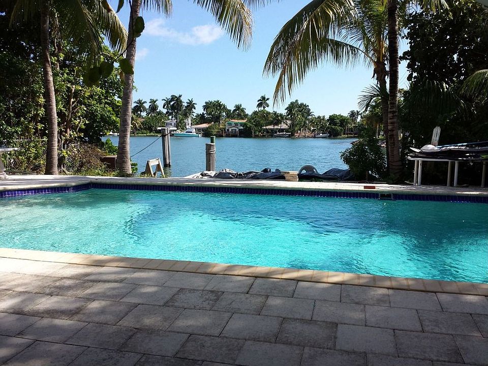 1st image of 235 E San Marino Dr