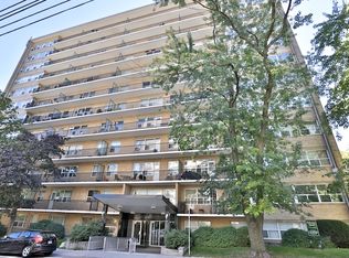 21 Tichester Rd, Toronto, ON M5P 1P3