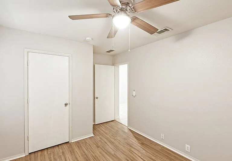2309 Mallard Dr — Photo 22