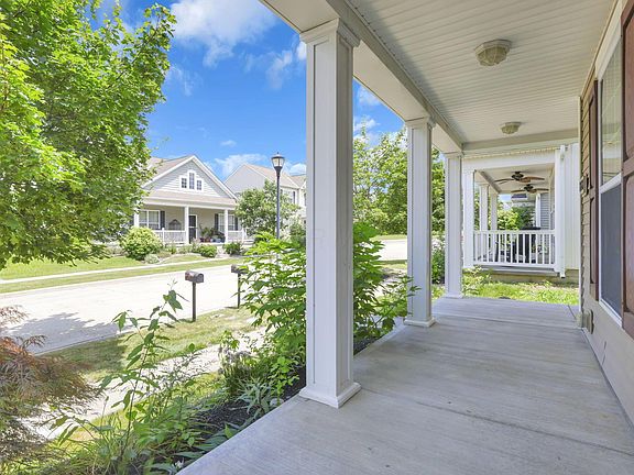 5th image of 7863 Ashenden Dr