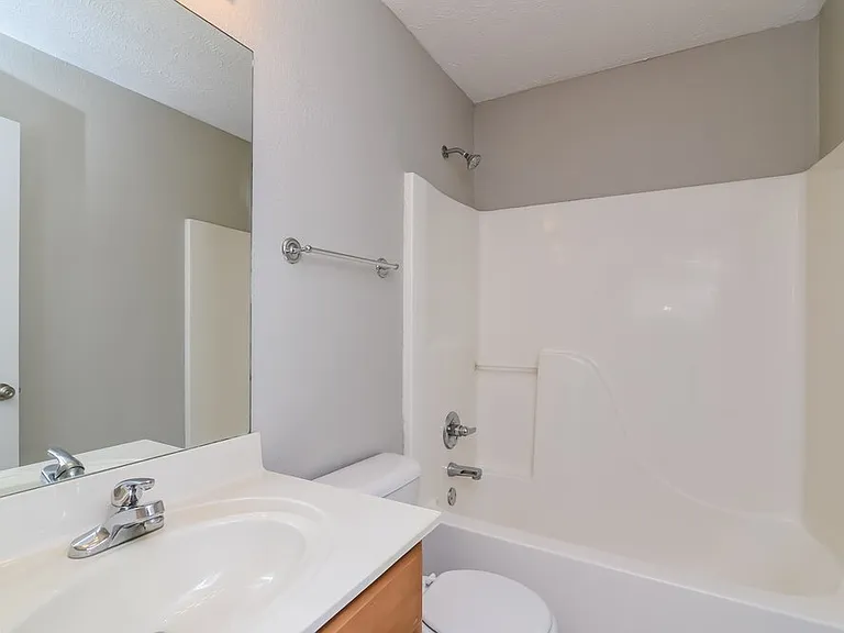 1548 Destiny Dr — Photo 14