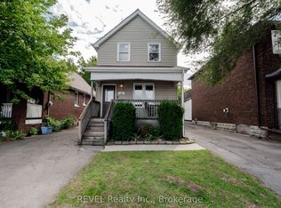 24 Imperial St, Hamilton, ON L8L 4E3