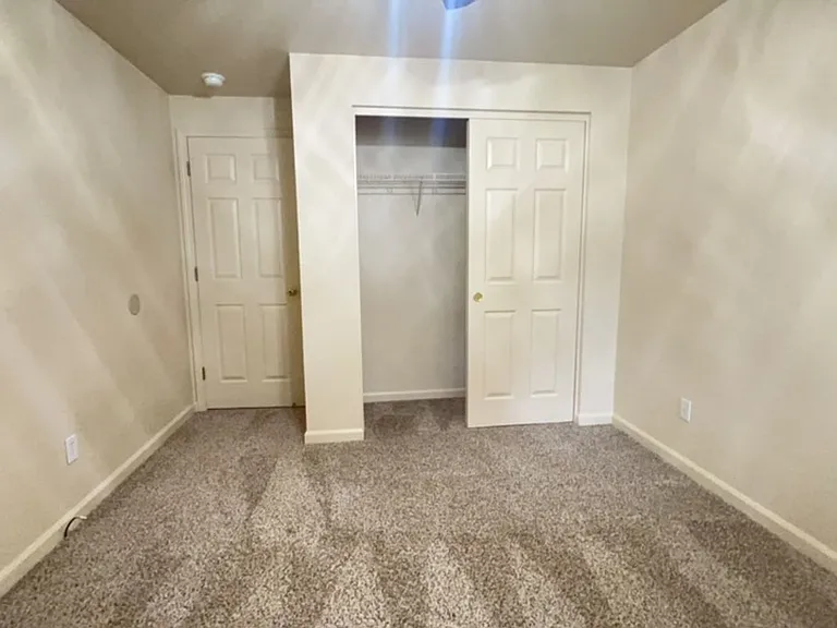 1325 Chichester Dr — Photo 18
