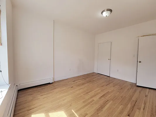 Rented by Compass | media 9