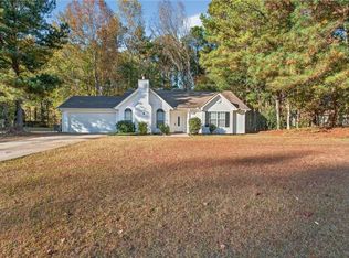 218 Nicki Ct, Hampton, GA 30228