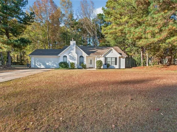 218 Nicki Ct, Hampton, GA 30228