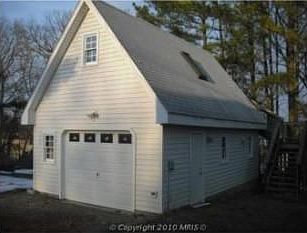 3rd image of 5110 Macnamara Dr
