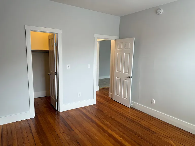 105 Main St — Photo 7