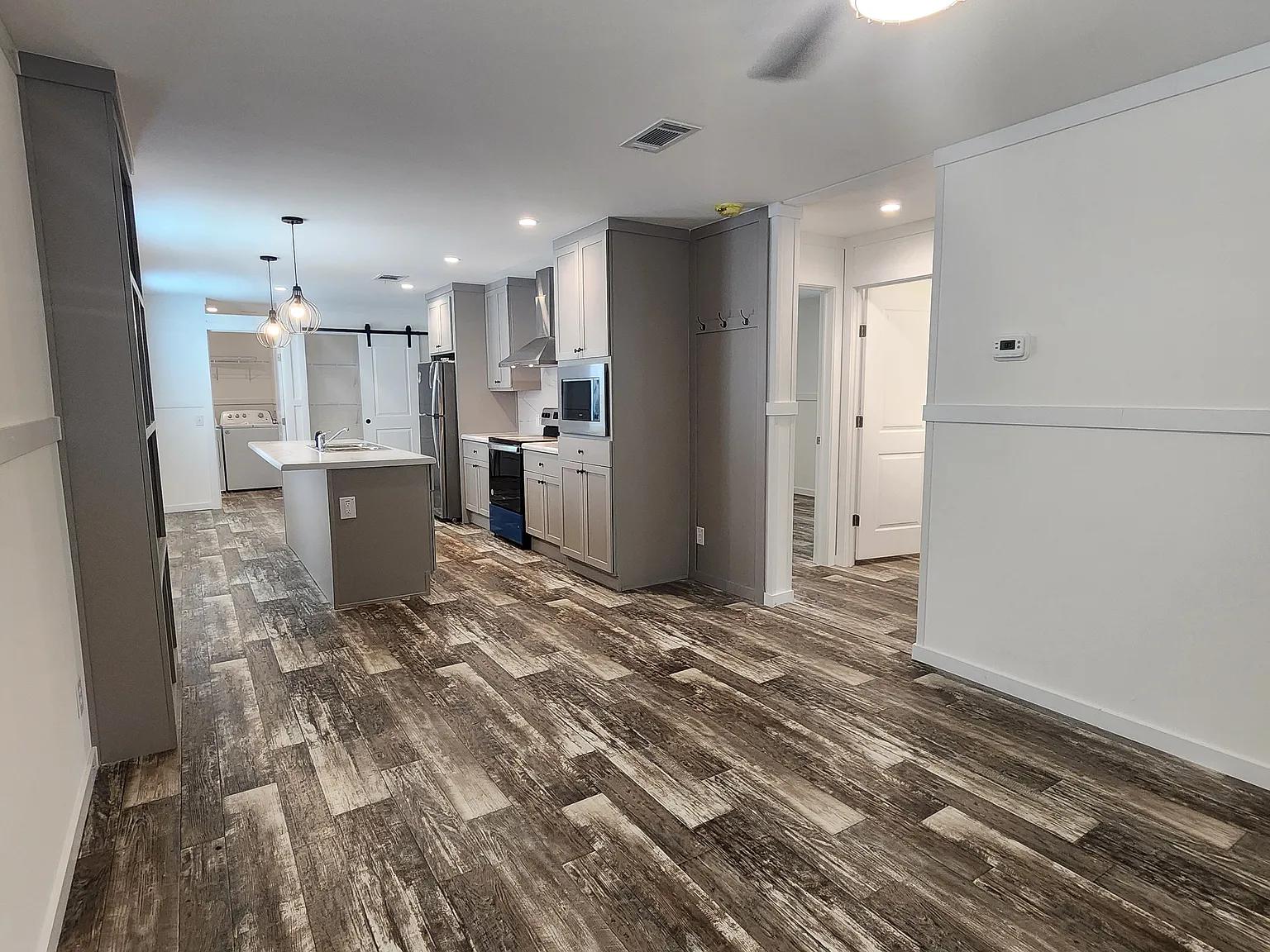 2702 Miami Ter — Photo 4