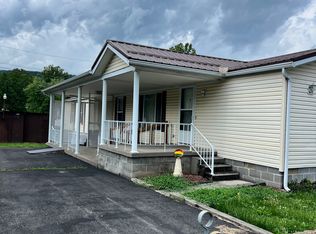 21 S Buddy Ln, Ridgeley, WV 26753