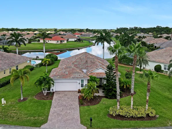 7672 Fieldstone Ranch Sq, Vero Beach, FL 32967