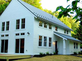 189 Pancake Hollow Rd, Lloyd, NY 12528