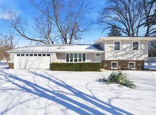 3N071 Springvale Rd, West Chicago, IL